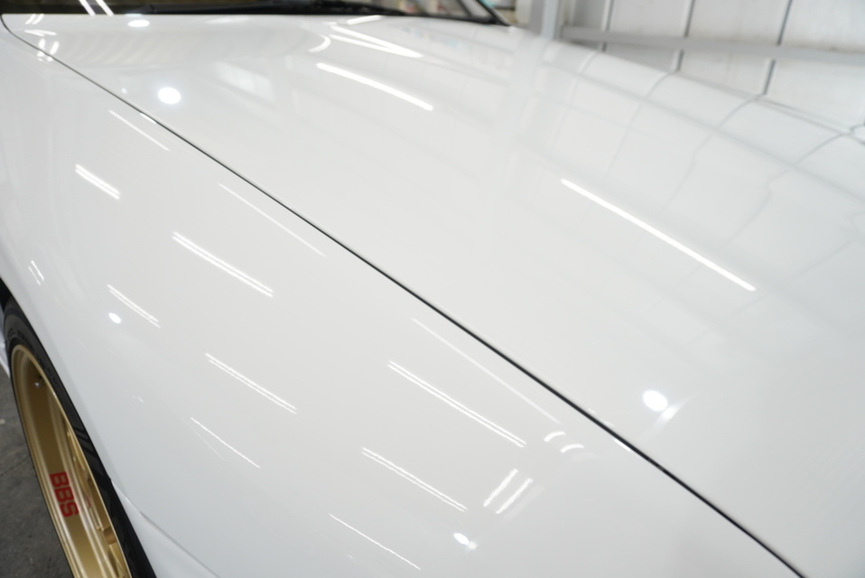 施工後　日産GTR35(ホワイト）フロントアップ