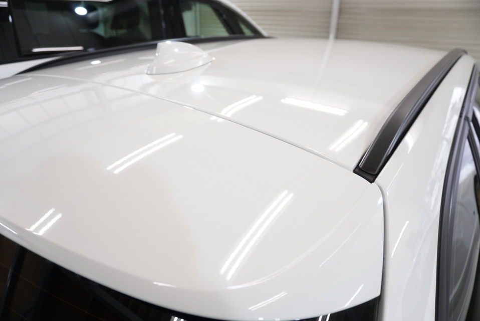 施工後　BMW320（ホワイト）　ルーフ面