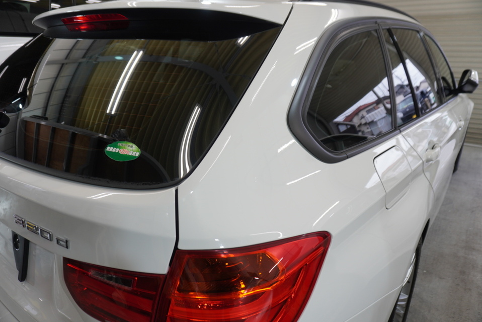 施工後　BMW320（ホワイト）　リアサイド