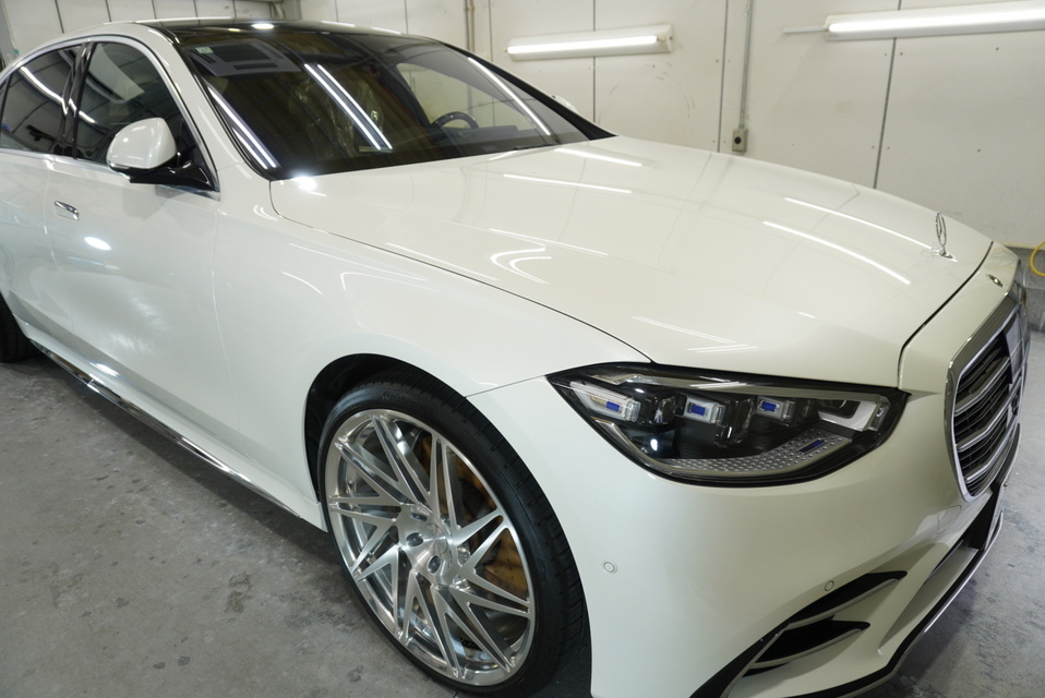 施工後　メルセデスベンツS500(ホワイト）　車全体