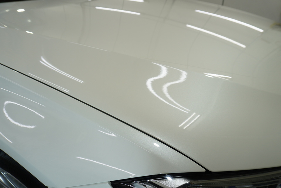 施工後　メルセデスベンツS500(ホワイト）　フロントアップ