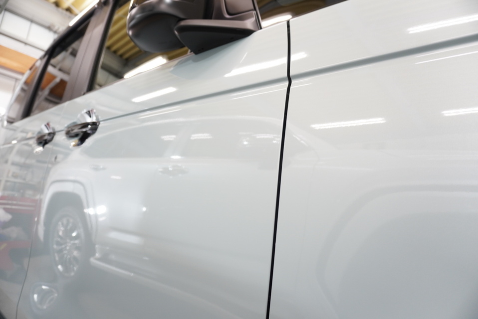 施工後　ホンダ　NBOX（水色）　サイドアップ