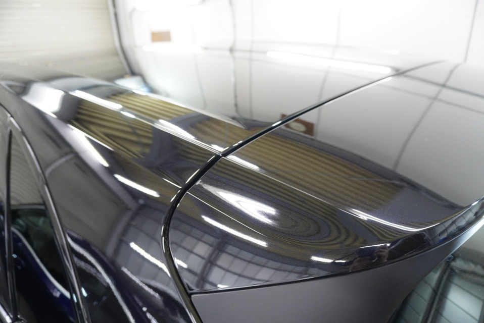 施工後　ポルシェカイエン(ブラック）　ルーフ面