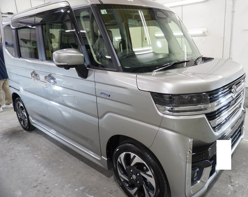 施工後　スズキ　スペーシア(グレー）車全体