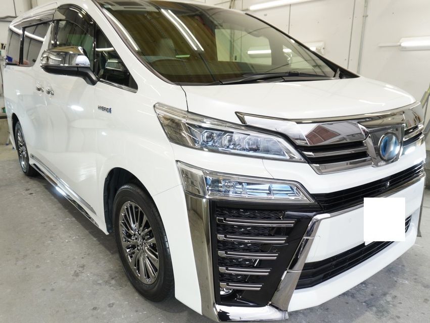 施工後　トヨタ　ヴェルファイア（ホワイト）車全体