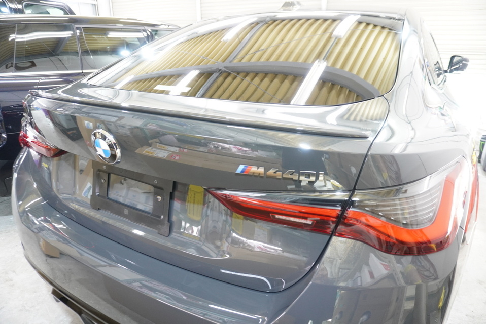 施工後　BMWM440（グレー）　リア