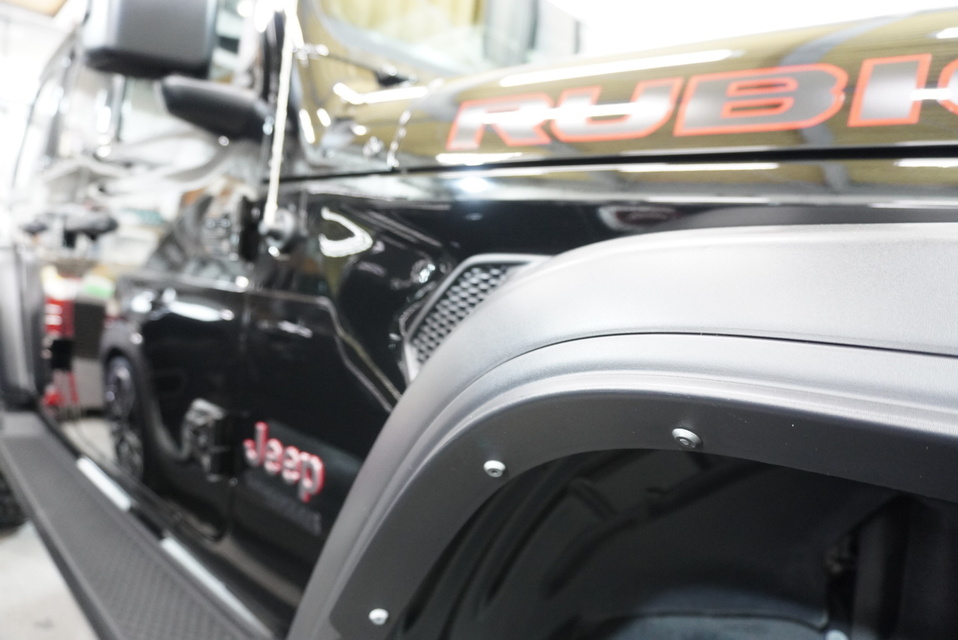 施工後　Jeepラングラー(ブラック）サイド