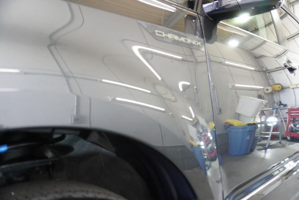 施工後　三菱デリカ(グレー）　サイド