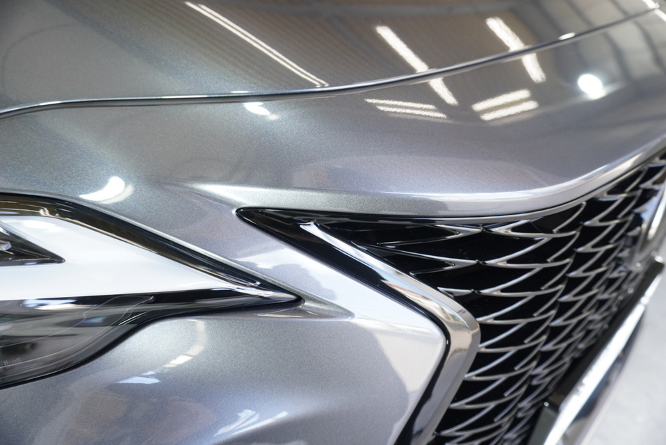 施工後　レクサスNX（グレー）フロントアップ