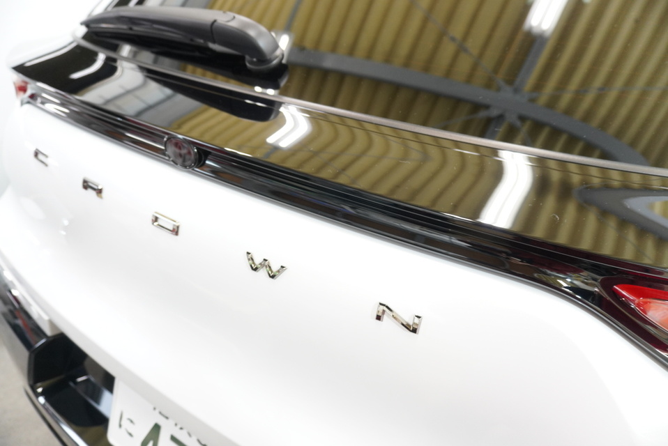 施工後　トヨタ　クラウンスポーツ新車（ホワイト）　リア