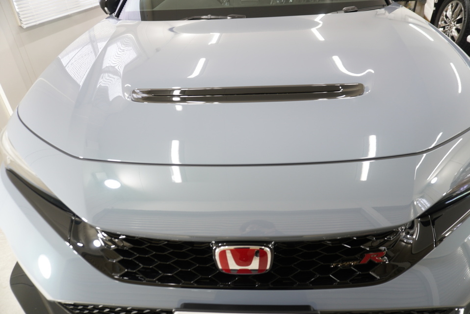 施工後　ホンダ　シビックタイプR（グレー）　ボンネット全面