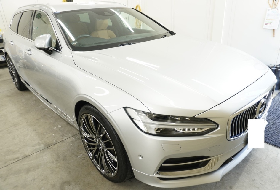 施工後　ボルボV90（グレー）　車全体