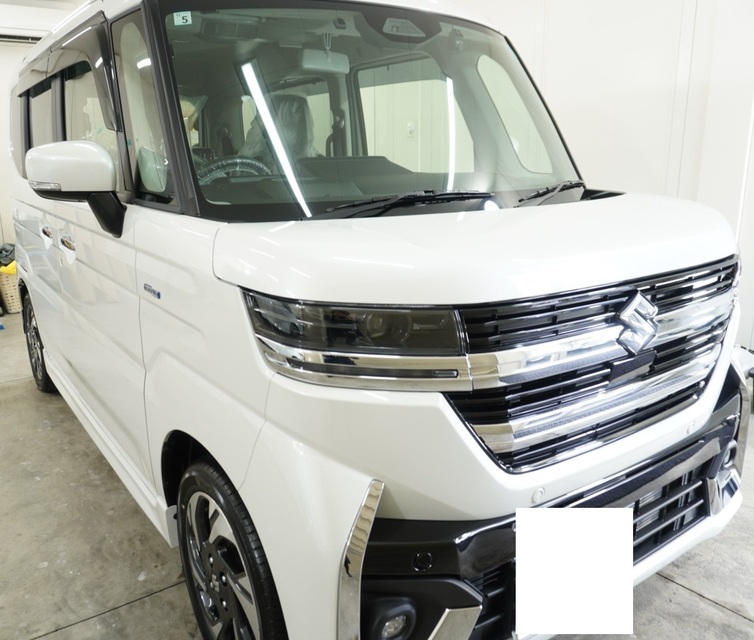 施工後　スズキ　スペーシアカスタム（ホワイト）　車全体