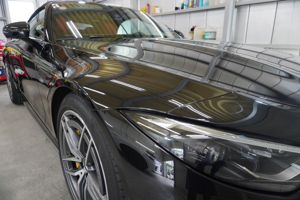 施工後　メルセデスベンツSL43（ブラック）　　フロントアップ