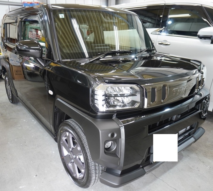 施工後　ダイハツ　タフト(ブラック）　車全体