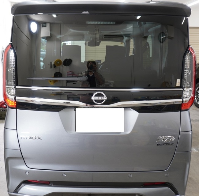 施工後　日産ルークス（グレー）　リア