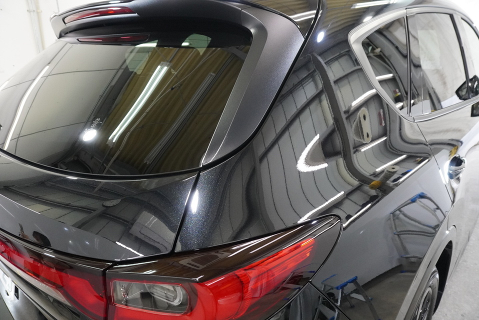 施工後　マツダ　CX60(ブラック）リアサイド