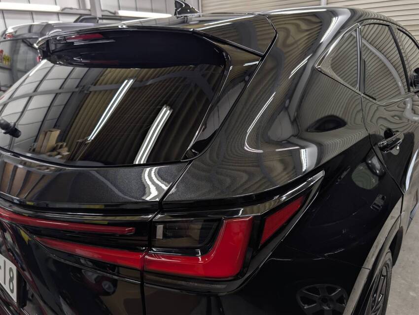 施工後　レクサスNX350(ブラック）　リアサイド