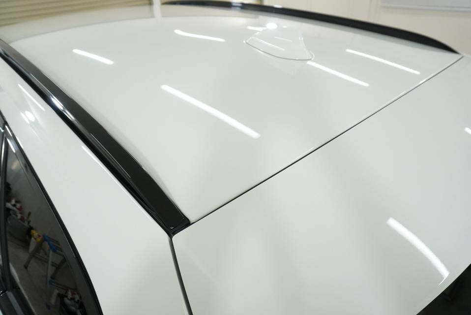 施工後　BMW320(ホワイト）　ルーフアップ