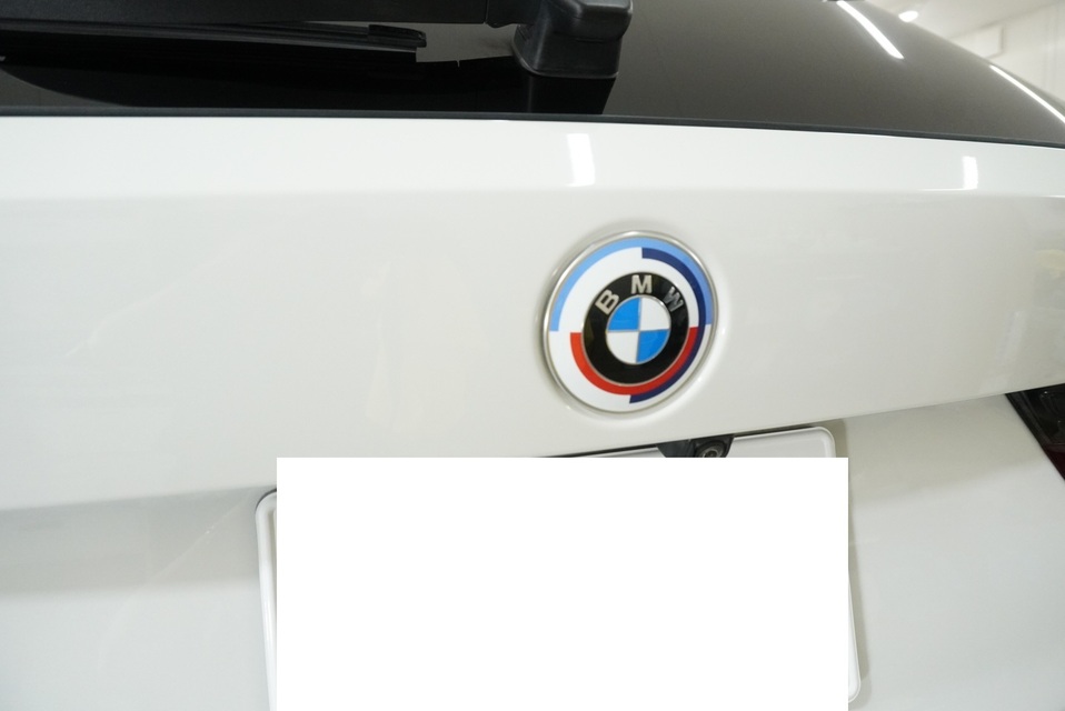 施工後　BMW320(ホワイト）　リアアップ