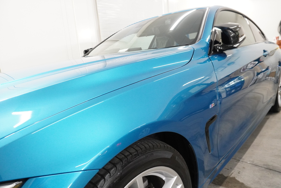 施工後　BMW420（スカイブルー）　サイドアップ