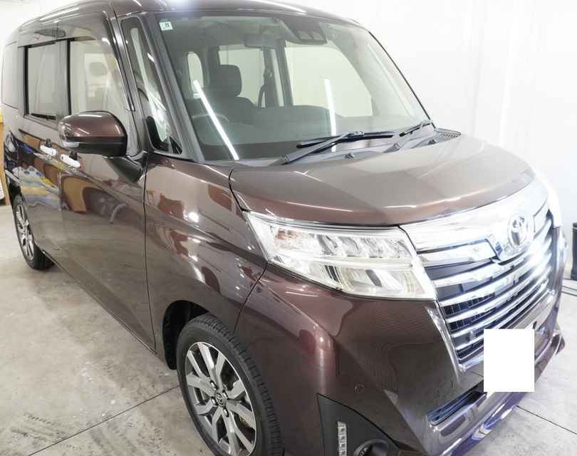 施工後　トヨタ　ルーミー（ブラウン）　車全体