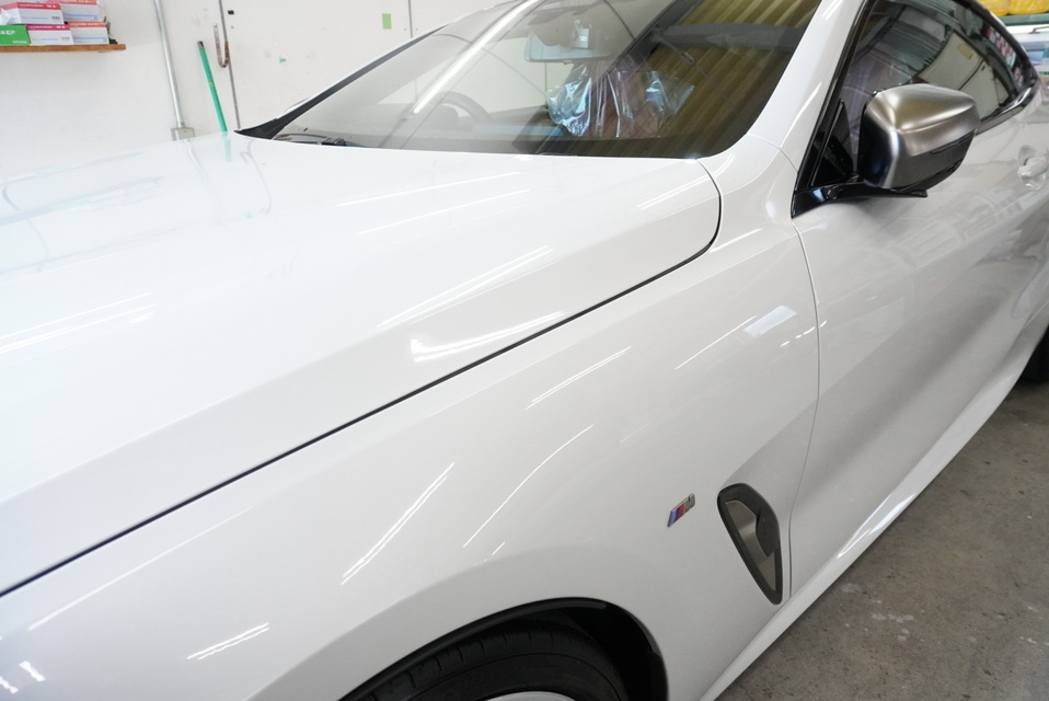施工後　BMW850（ホワイト）　フロントサイド