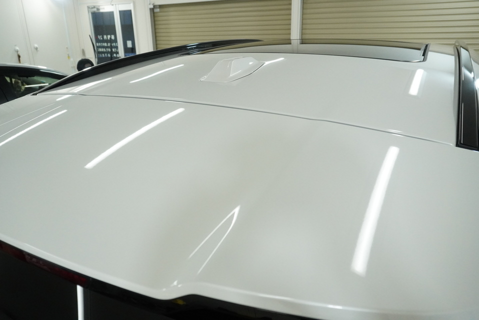 施工後　BMWX1（ホワイト）　ルーフ面