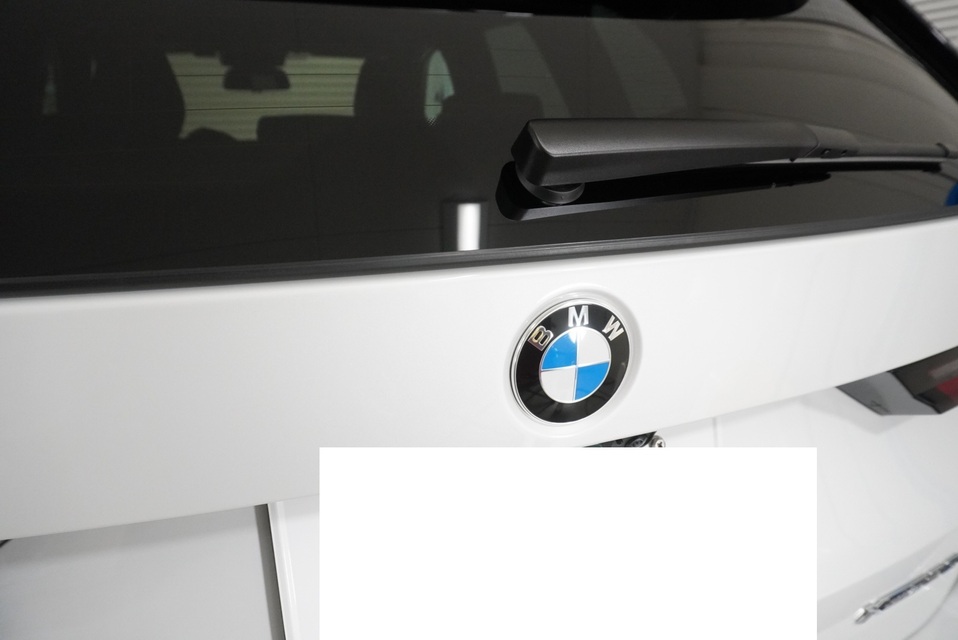 施工後　BMWX1（ホワイト）　リア