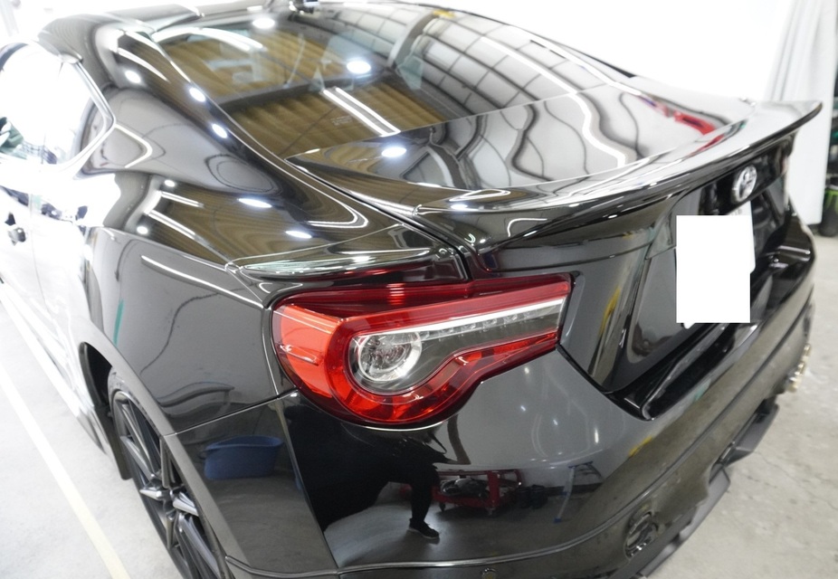 施工後　トヨタ86(ブラック）　リアサイド