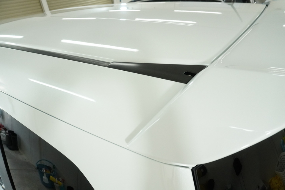 施工後　ホンダ　フリード（ホワイト）　ルーフ面