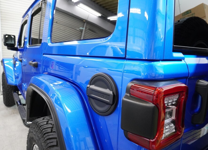 施工後　Jeepラングラー（ブルー）　リアサイド